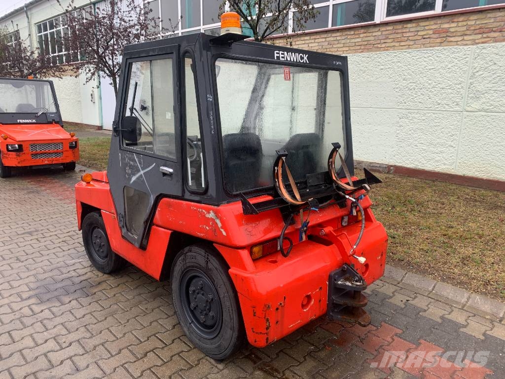 Toyota 2TG20 /02/ V-3879  EO Flughafenausrüstung