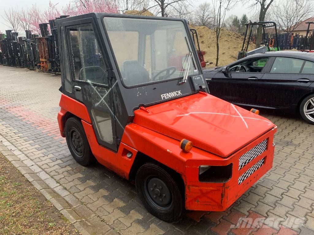 Toyota 2TG20 /02/ V-3879  EO Flughafenausrüstung