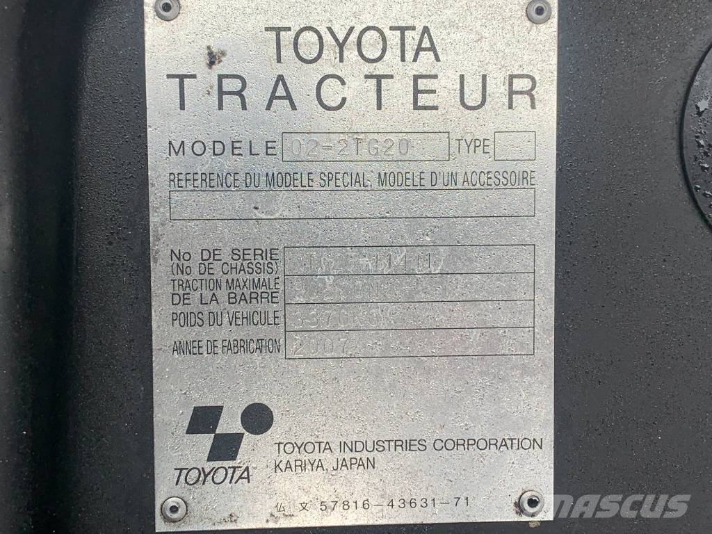 Toyota 2TG20 /02/ V-3879  EO Flughafenausrüstung