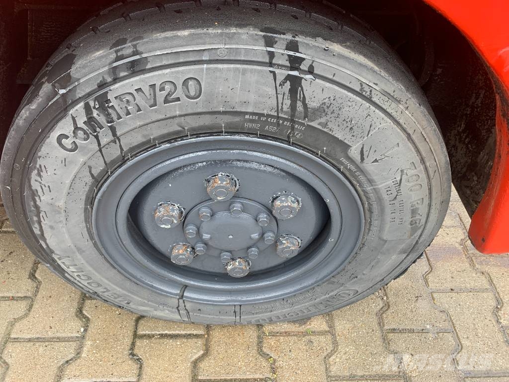 Toyota 2TG20 /02/ V-3879  EO Flughafenausrüstung