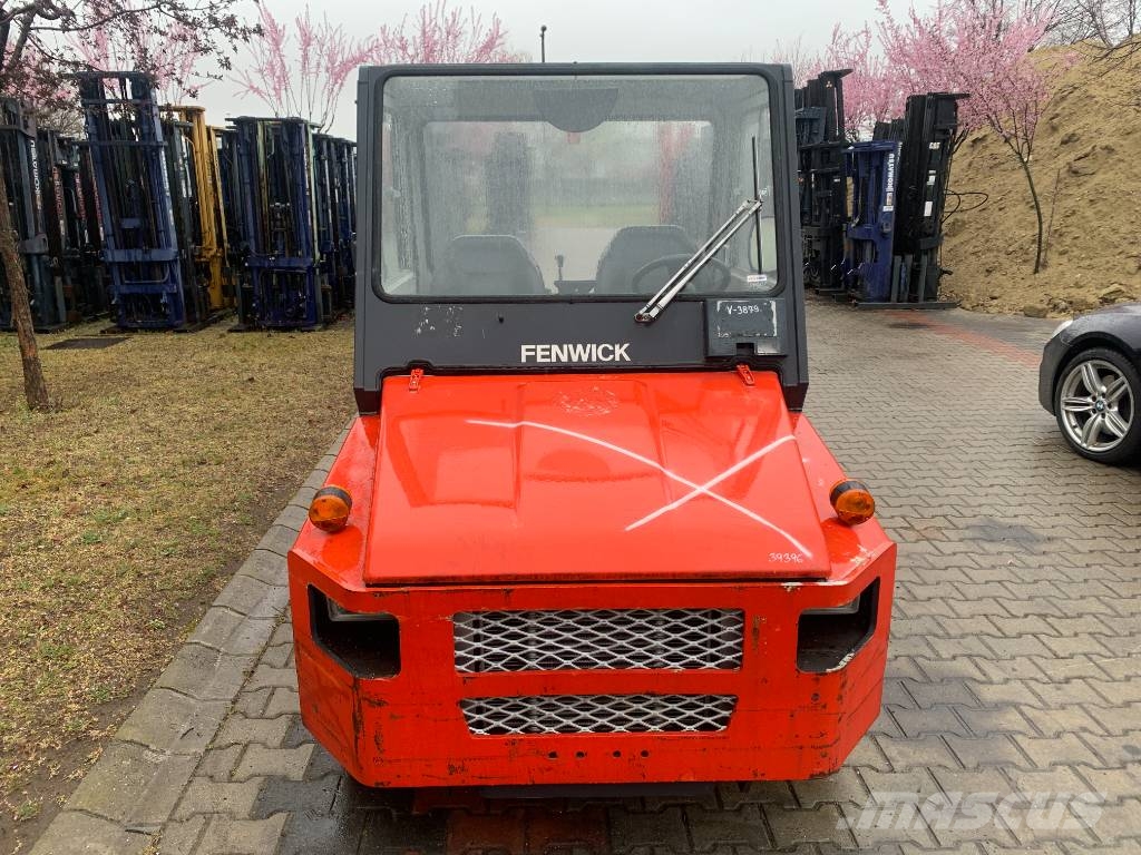 Toyota 2TG20 /02/ V-3879  EO Flughafenausrüstung