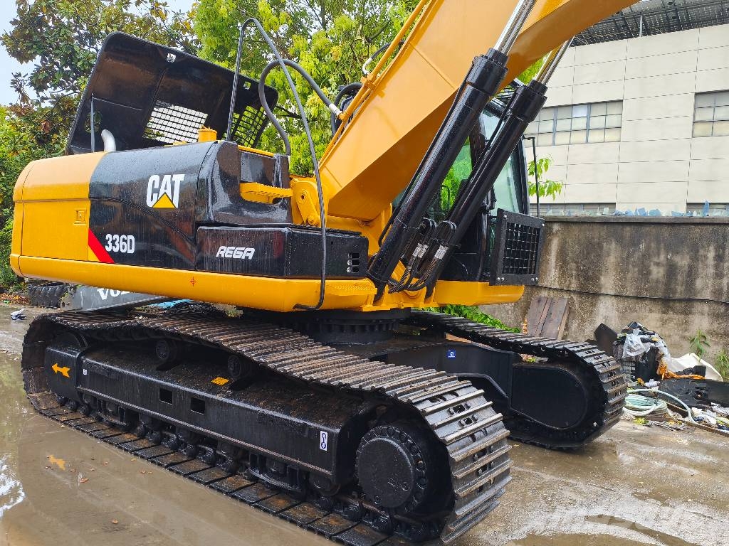 CAT 336 D Гусеничні екскаватори