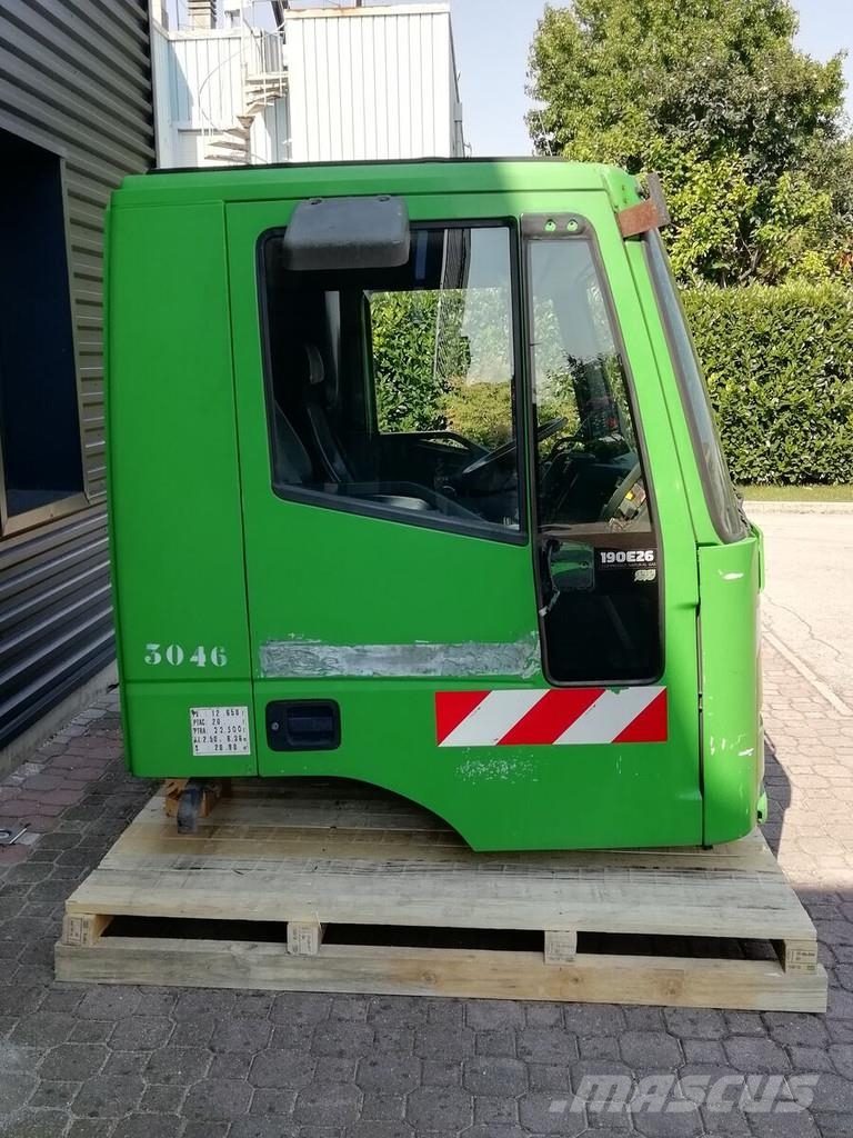 Iveco EUROTRAKKER 1993 -> 2003 Cabinas