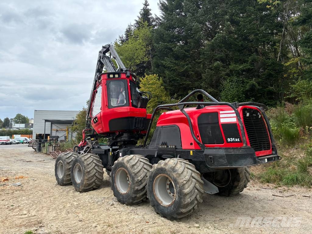 Komatsu 931 XC Cosechadoras