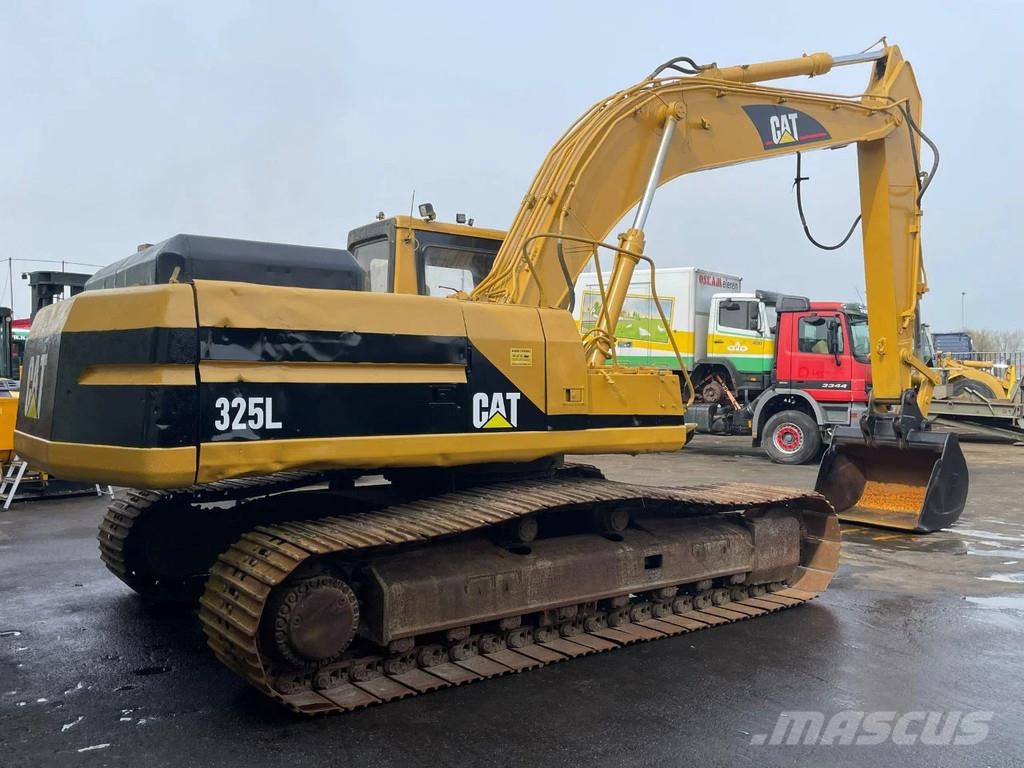CAT 325L Track Excavator 29T. Hammer Line Aircondition Rupsgraafmachines