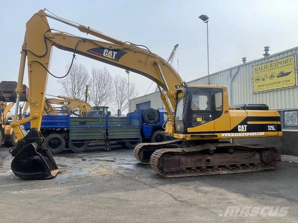 CAT 325L Track Excavator 29T. Hammer Line Aircondition Rupsgraafmachines