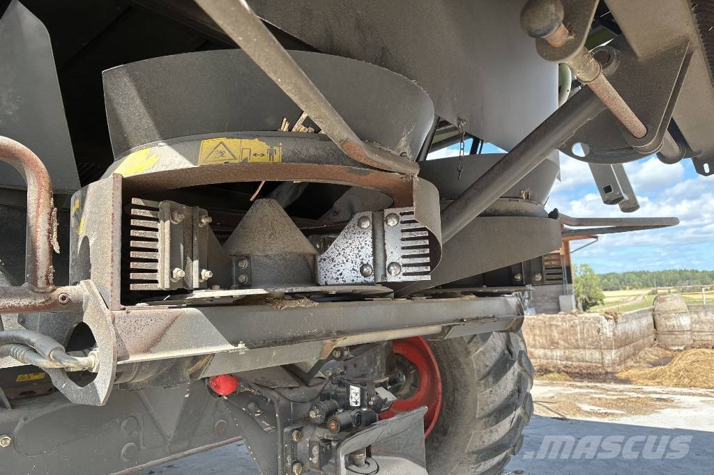 CLAAS Lexion 650, Servad enl intervall Θεριζοαλωνιστικές μηχανές