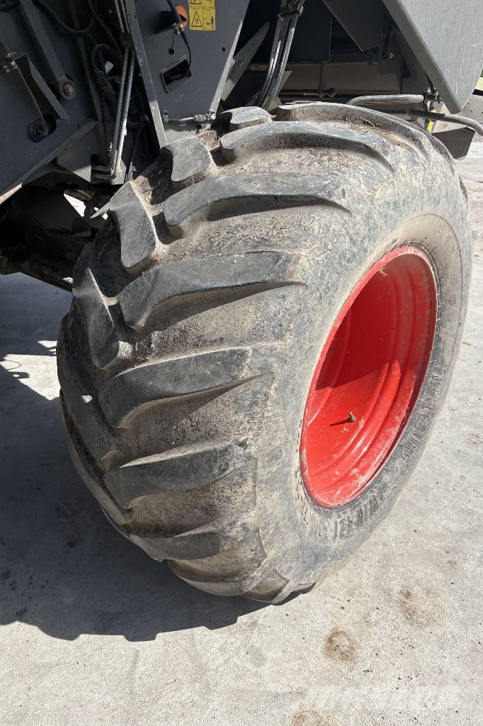CLAAS Lexion 650, Servad enl intervall Θεριζοαλωνιστικές μηχανές