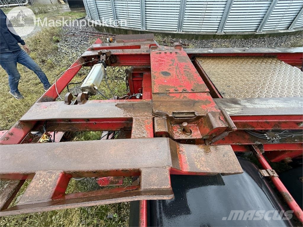 Roadex LVS 38 Razstavljive prikolice