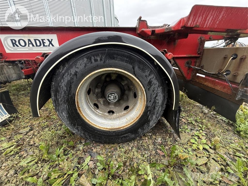 Roadex LVS 38 Razstavljive prikolice