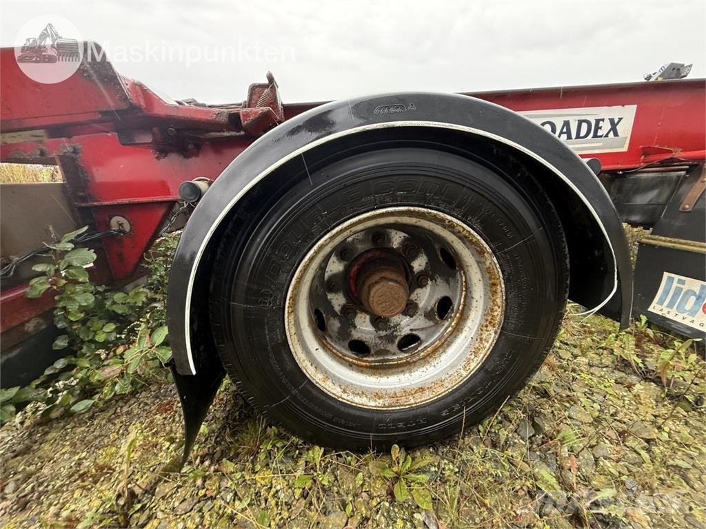 Roadex LVS 38 Razstavljive prikolice