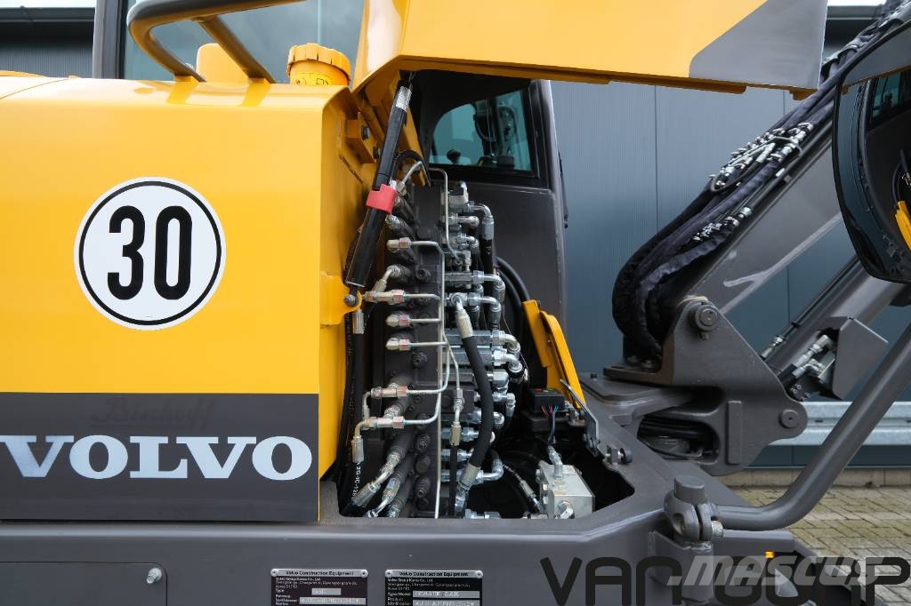 Volvo EW 60 E | 30km/h Verstellausleger Powertilt Klima Ekskavatori uz riteņiem