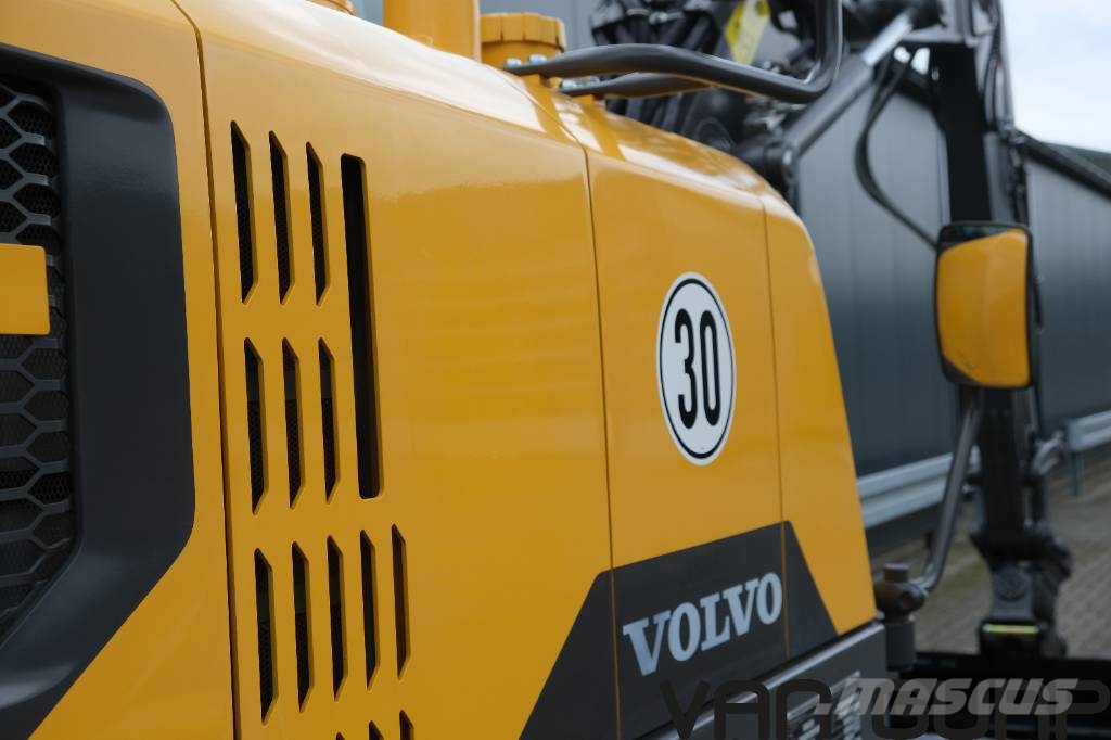 Volvo EW 60 E | 30km/h Verstellausleger Powertilt Klima Ekskavatori uz riteņiem