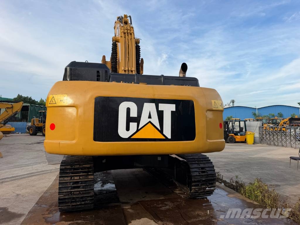 CAT 336DL Гусеничні екскаватори