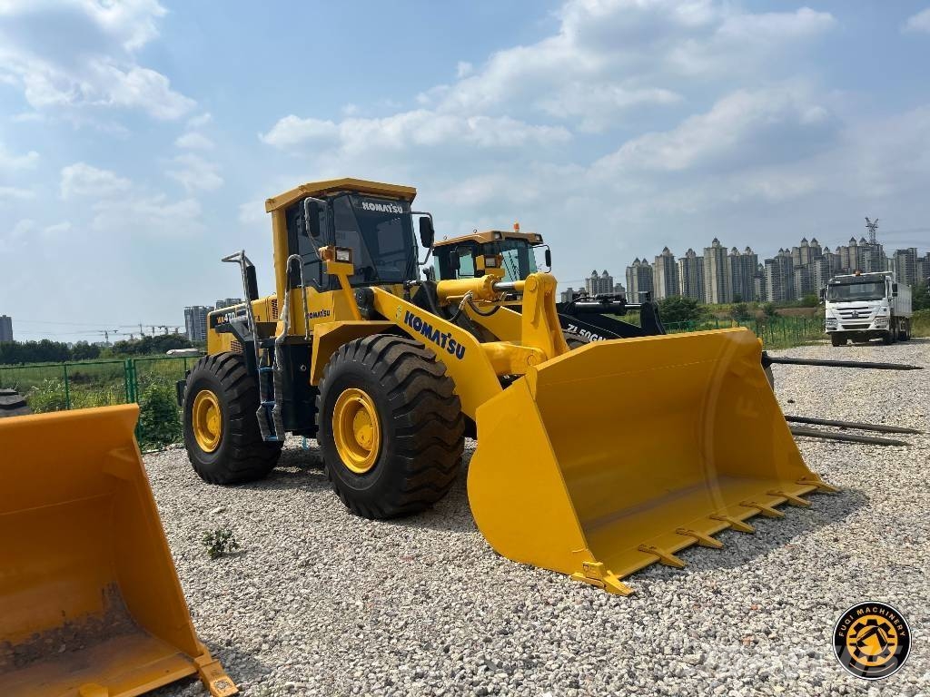 Komatsu WA 470 Graaf-laadcombinaties