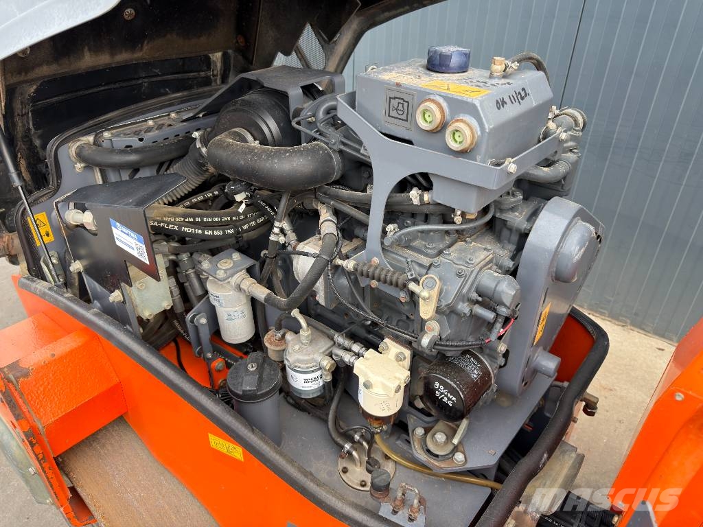 Hamm HD12 VV Dvojni valjarji