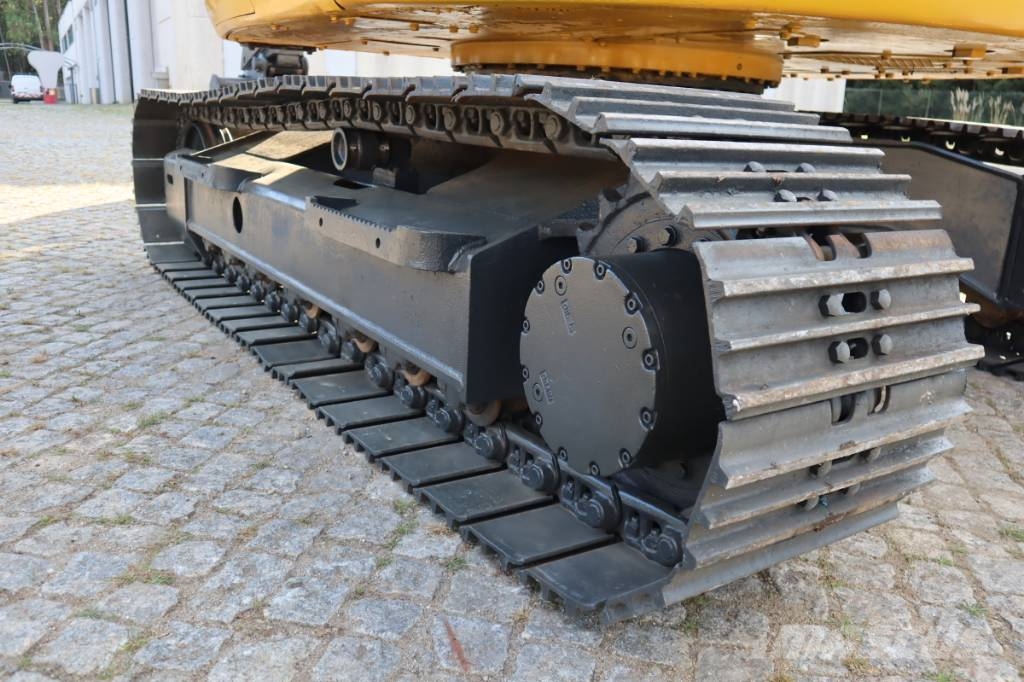 Komatsu PC 138 US-8 大型油圧ショベル12t以上（パワーショベル・ユンボ）