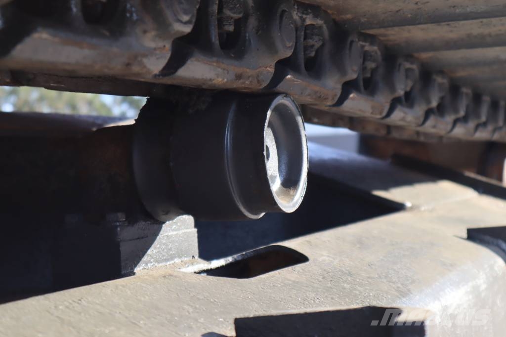Komatsu PC 138 US-8 大型油圧ショベル12t以上（パワーショベル・ユンボ）