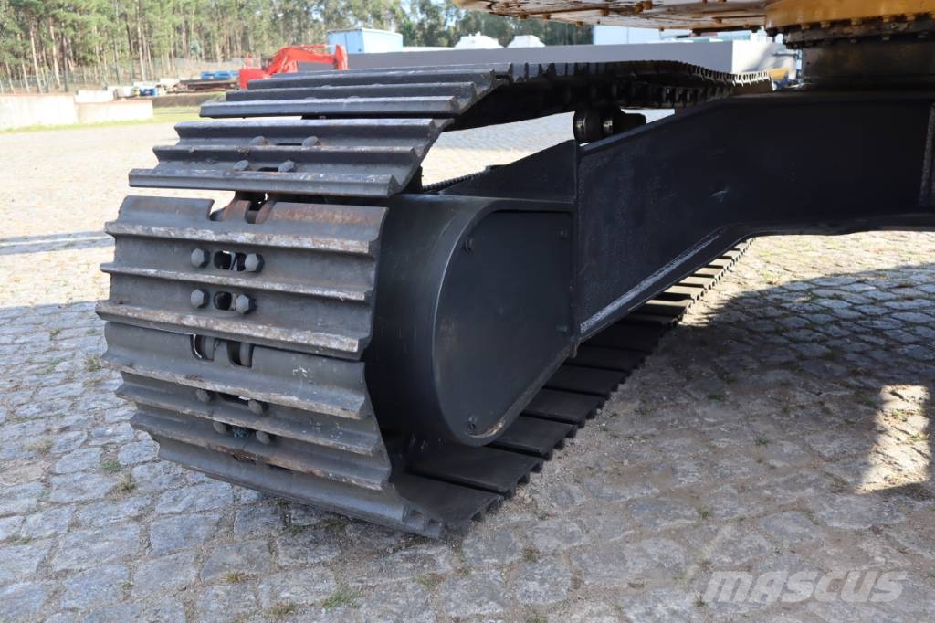 Komatsu PC 138 US-8 大型油圧ショベル12t以上（パワーショベル・ユンボ）