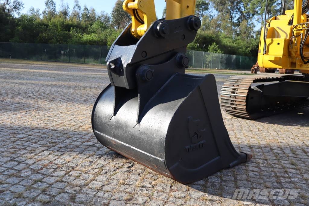 Komatsu PC 138 US-8 大型油圧ショベル12t以上（パワーショベル・ユンボ）