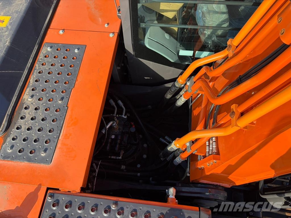 Hitachi ZX220LC-5G Rupsgraafmachines