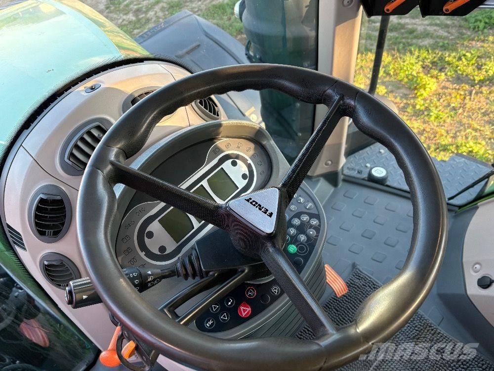 Fendt 1042 Vario الجرارات