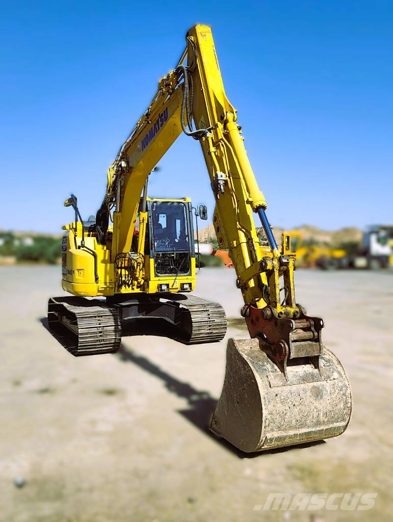 Komatsu PC 38 Lánctalpas kotrók