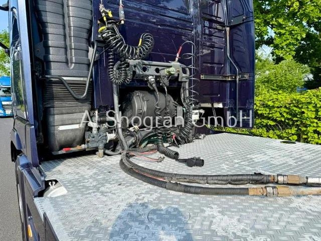 Volvo FH 16.700 Globetrotter XL/Retarder/Kipphydraulik/E Dragbilar