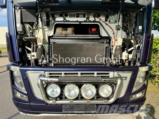 Volvo FH 16.700 Globetrotter XL/Retarder/Kipphydraulik/E Dragbilar