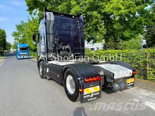 Volvo FH 16.700 Globetrotter XL/Retarder/Kipphydraulik/E Dragbilar