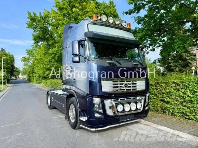 Volvo FH 16.700 Globetrotter XL/Retarder/Kipphydraulik/E Dragbilar