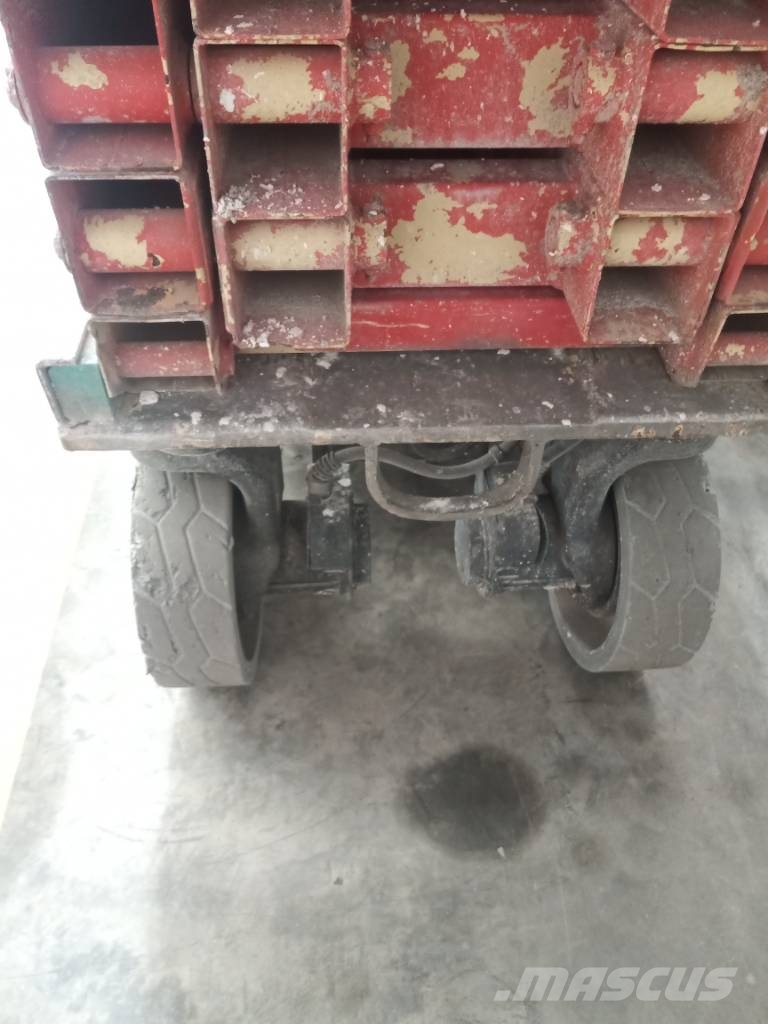 JLG 2630 ES Sakselifter