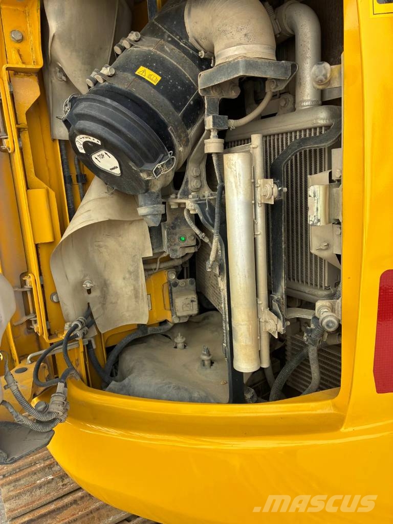 Komatsu PC 138 US-11 大型油圧ショベル12t以上（パワーショベル・ユンボ）