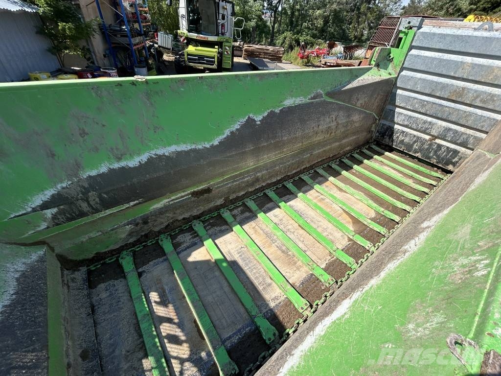 Joskin TORNADO 3 T5513/14V Distribuitoare de ingrasamant