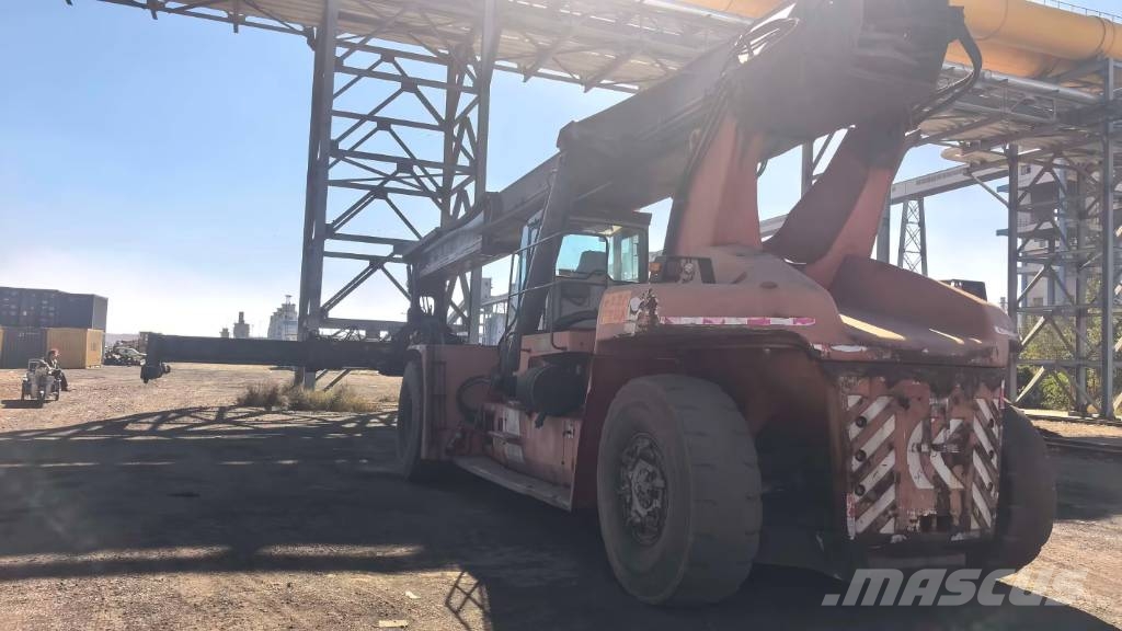 Kalmar DRF 450 45 Ton China Largest Supplier Dosežni viličarji