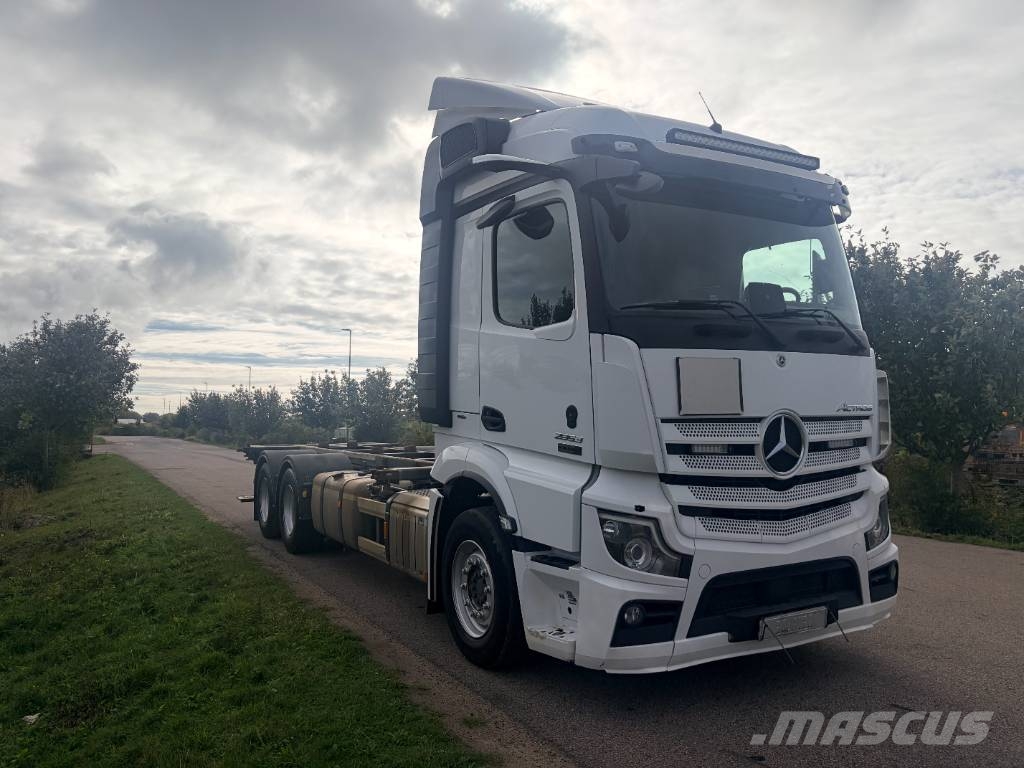 Mercedes-Benz Actros 2853 Tovornjaki-šasije