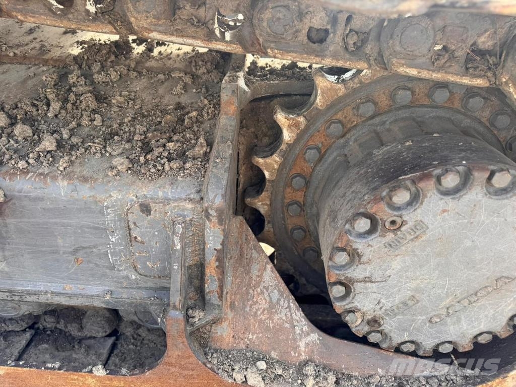 Volvo EC220EL Telakaivukoneet