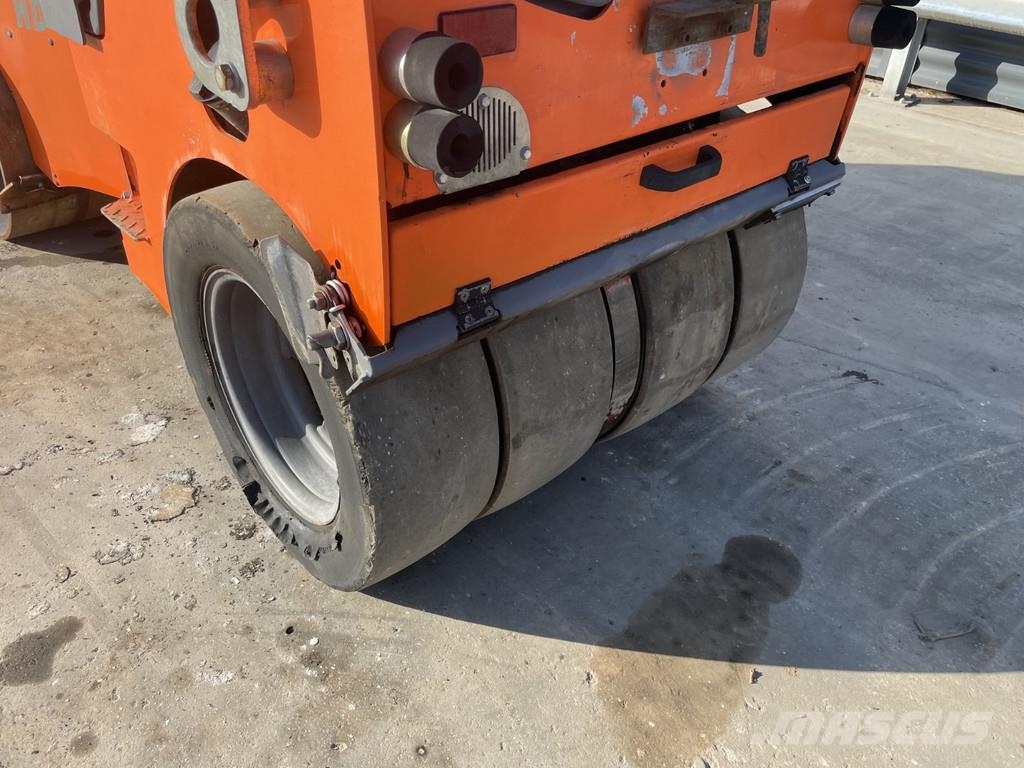 Hamm HD 10 VT Kombinované válce