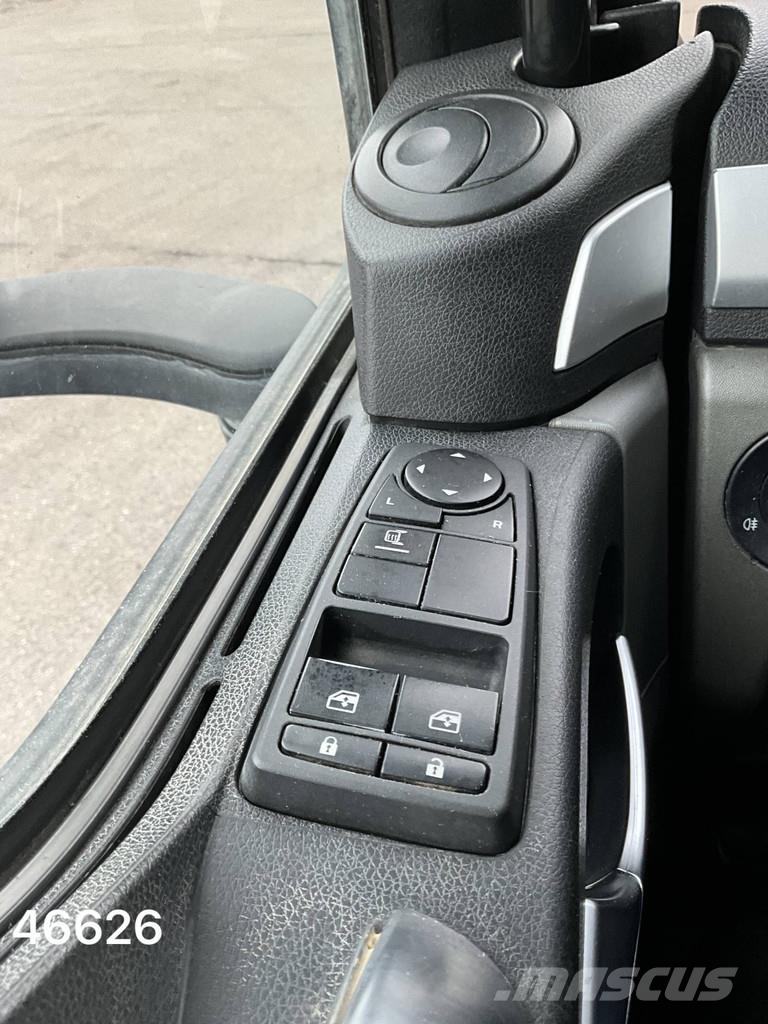 MAN TGS 18.360 4x4 Euro 6 HMF 12 Tonmeter laadkraan 덤프 트럭