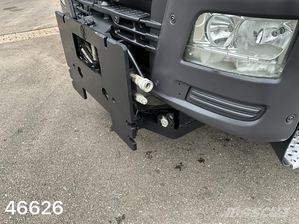 MAN TGS 18.360 4x4 Euro 6 HMF 12 Tonmeter laadkraan شاحنات قلابة