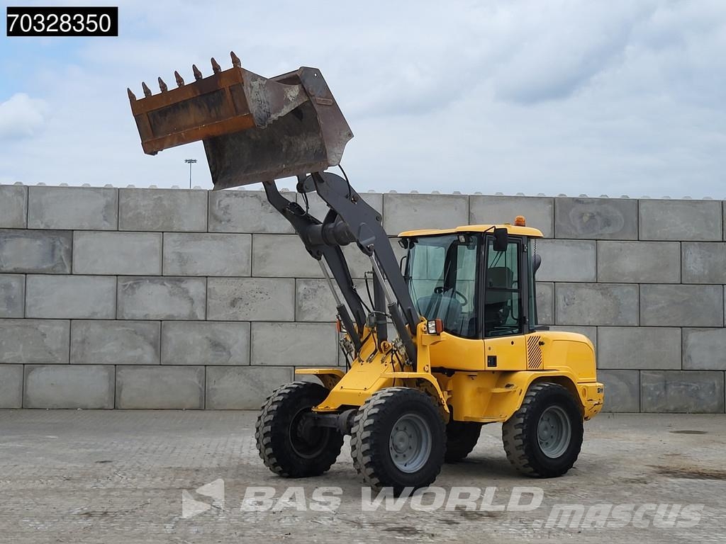 Volvo L30 G Iekrāvēji uz riteņiem