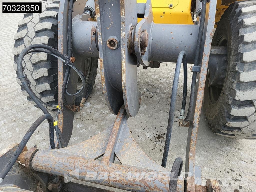 Volvo L30 G Iekrāvēji uz riteņiem