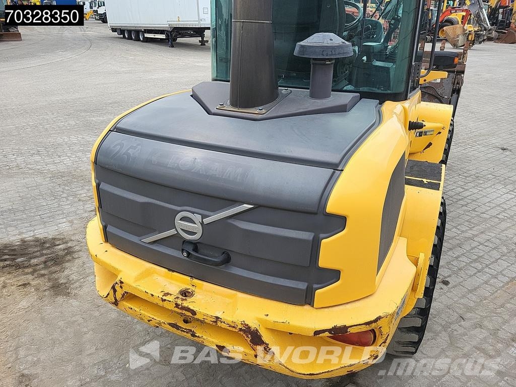 Volvo L30 G Iekrāvēji uz riteņiem