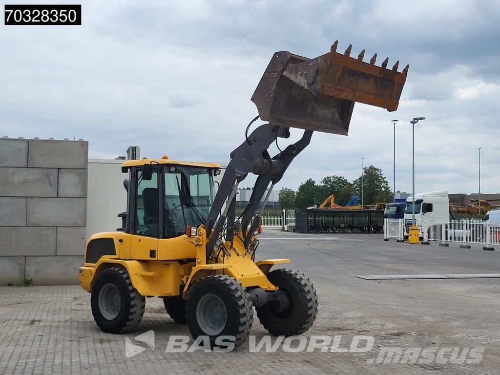 Volvo L30 G Iekrāvēji uz riteņiem