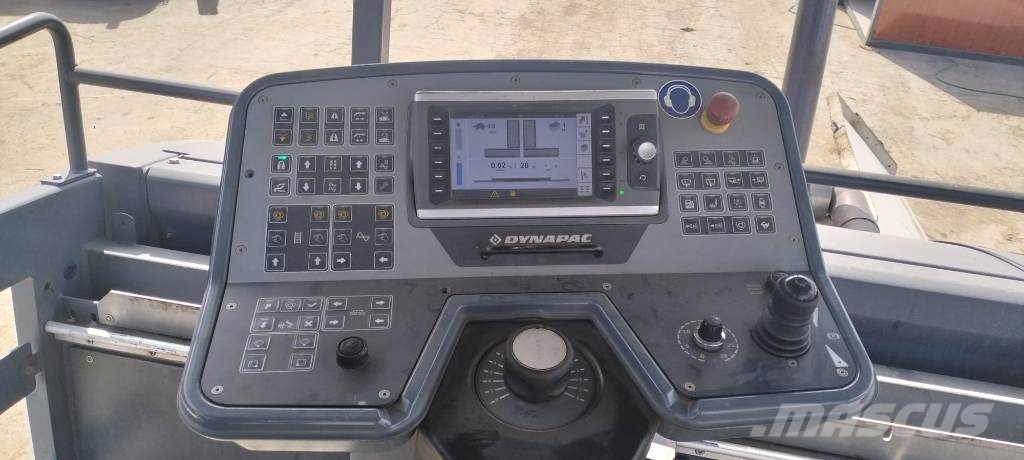Dynapac SD 2500 CS معدات السفلتة