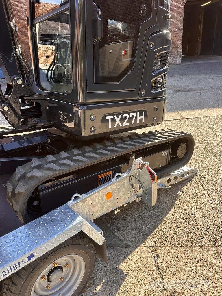  TIRRAX Binnendraaier TX27H + machinetransporter IF Mini ekskavatori < 7 t