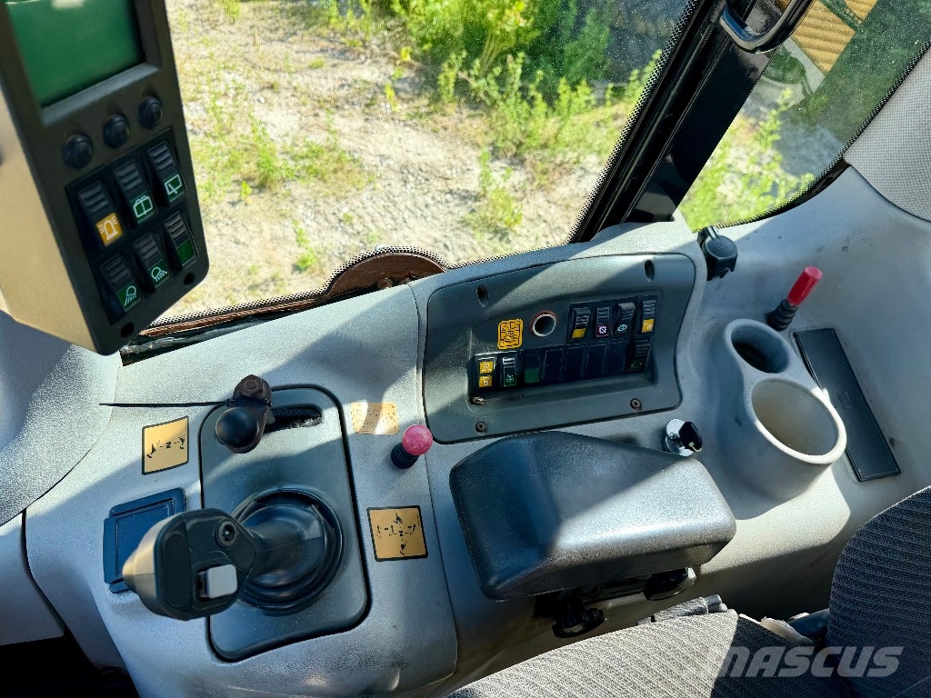 New Holland W 170 لوادر بعجل