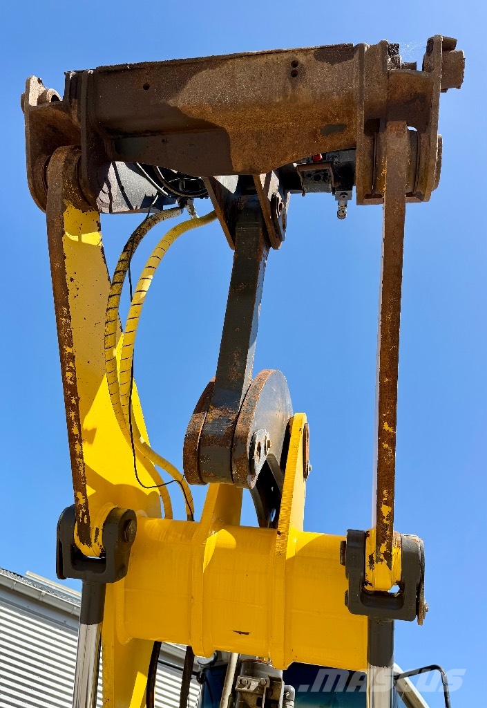 New Holland W 170 لوادر بعجل