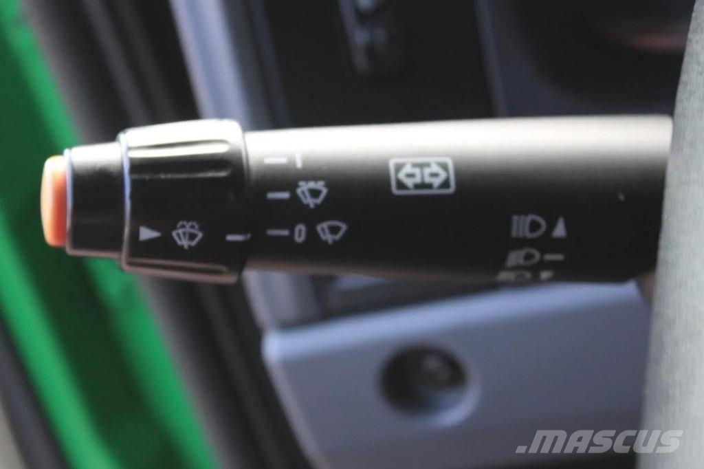 Mercedes-Benz Atego 1018 + EURO 5 Skåpbilar
