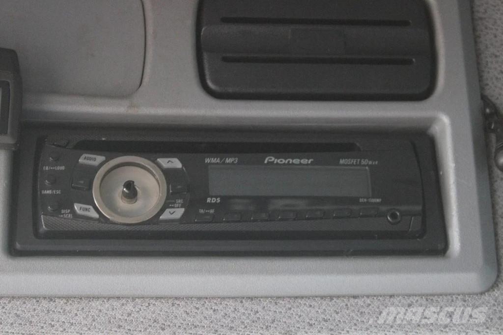 Mercedes-Benz Atego 1018 + EURO 5 Skåpbilar